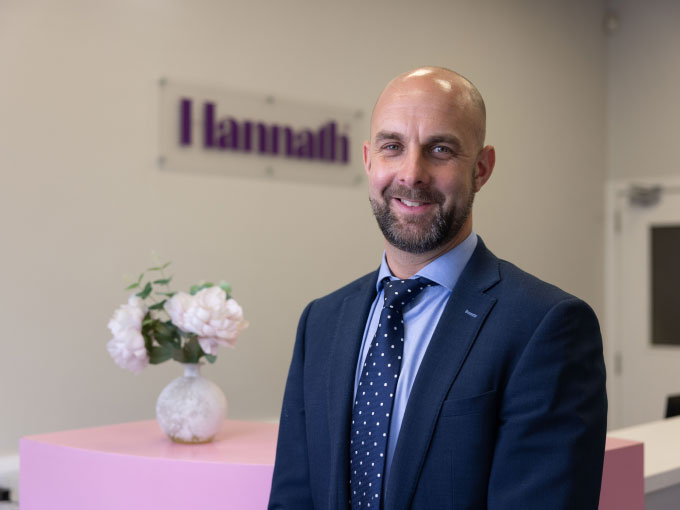 Image Of Alastair Glass